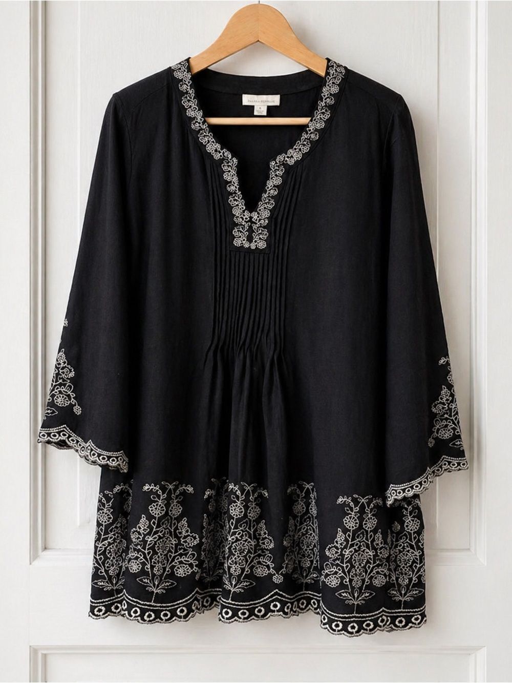 Charter Club Women’s Black Embroidered Tunic Top Blouse Size L Cotton Boho BB